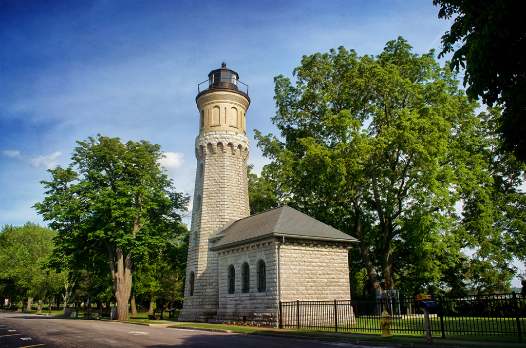 Old Fort Niagara Lighthouse