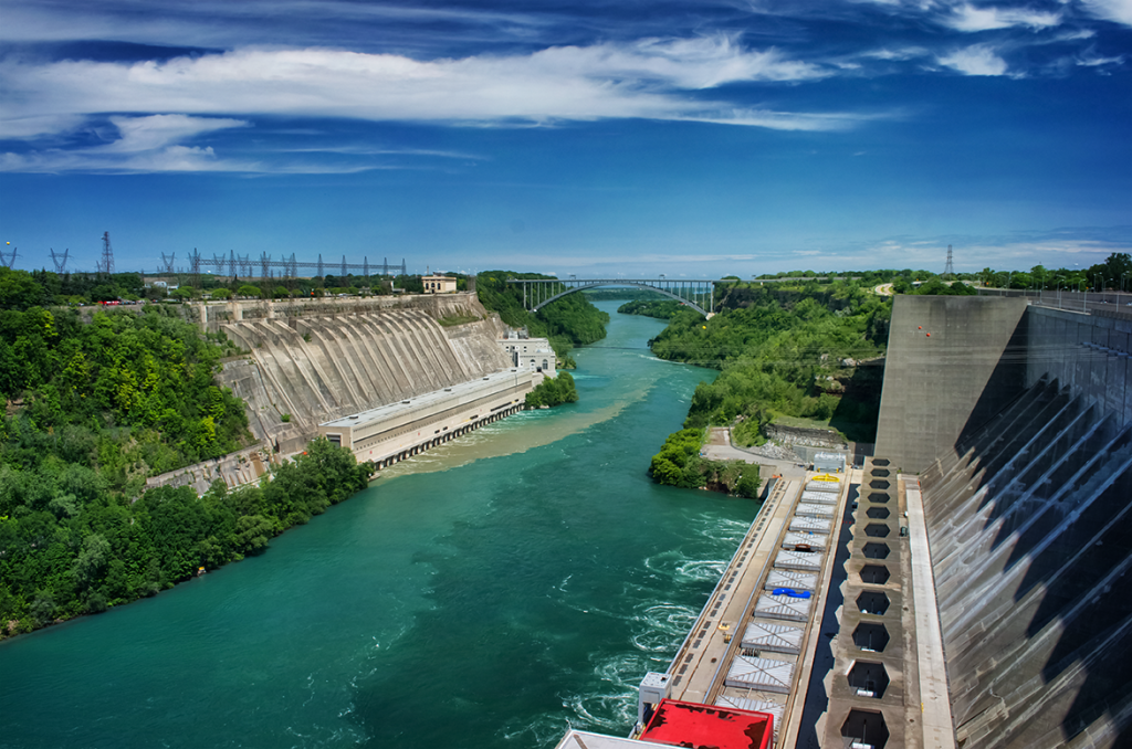 New York Power Vista Observation Deck overlooking the Niagara River